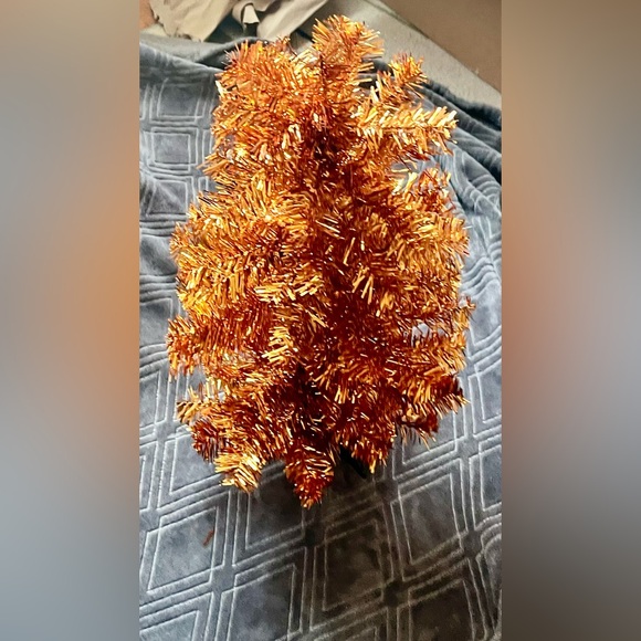 Halloween (NWT) tinsel tree 3 orange -1 black/orange 22” H - home decor - Picture 3 of 17